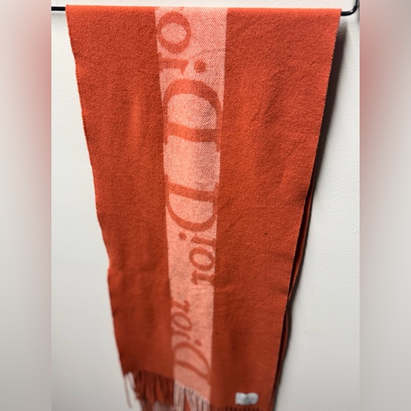 Dior Striped Wool Cashmere Scarf in Red/Orange & White with DIOR down both sides - Picture 4 of 5